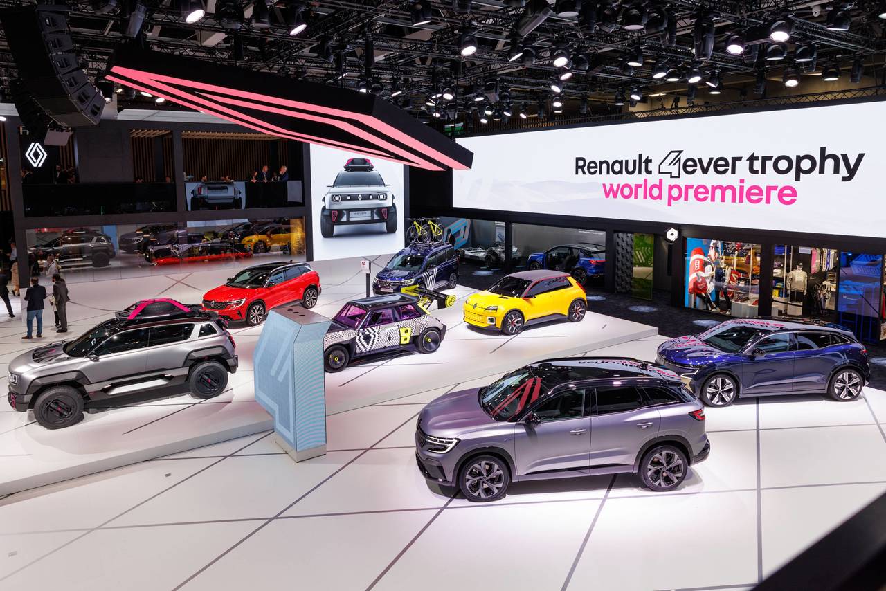 Renault: "Pariser Autosalon 2022 – weil wir Autosalons lieben"...