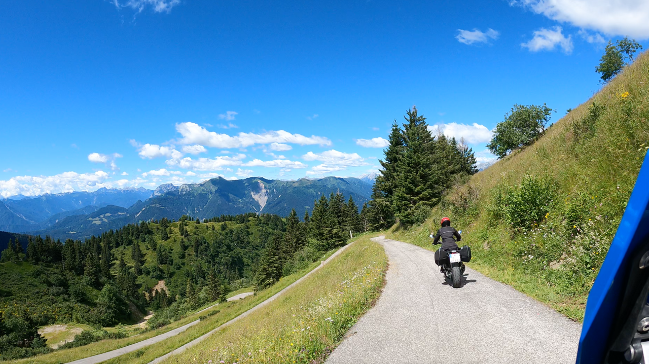 Sella-Runde in den Dolomiten – vier Klassiker oder doch fünf Alpenpässe?