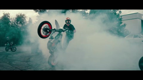 ▶️ Broken Head ◄► THER!US X DAIMYO - RIDE WITH THE BEST ◄►  [Offizieller Sound der Bewegung] - motorrad helme.jpg