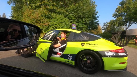 So habt ihr uns noch nie gesehen!  Outtakes 2022  9ff Weihnachtsspecial - sportwagen tuning.jpg