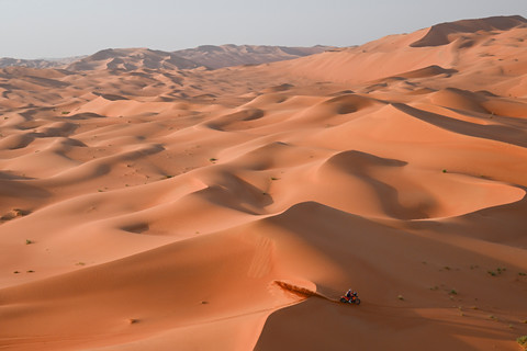 Toby Price_Etappe 12_Rallye Dakar 2023_Nasser Al-Attiyah_Wüste_Marathon.jpg