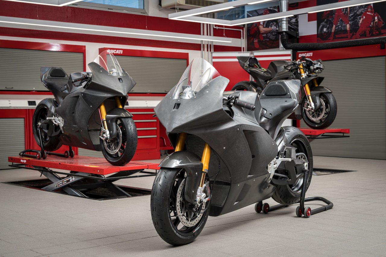 Ducati steht vor dem Beginn eines neuen Kapitels: Die Produktion der MotoE-Motorräder für die Saison 2023 läuft.