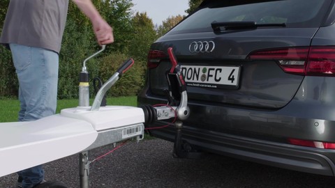 02 - AKS ankuppeln_zusätzliche Seitenspiegel - Fendt-Caravan - ab Saison 2023 - reisemobil - wohnmobil.jpg
