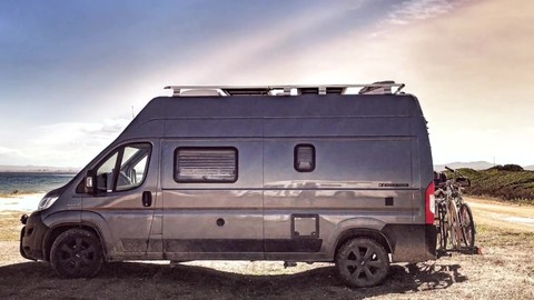 LMC InnoVANLIFE _ Mit _Van und Davon_ Raphaël Vogt alles zu Camping, Kleinkind und Vollzeit Vanlifer - reisemobil - wohnmobil - caravan.jpg