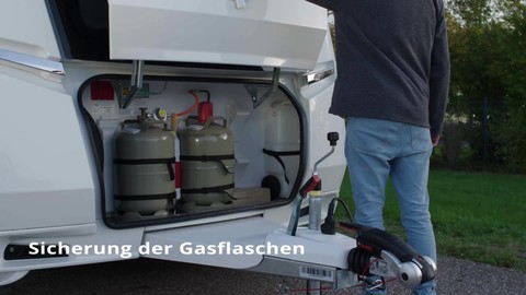 21 - Sicherung der Gasflaschen - Fendt-Caravan Einweisungsvideos - ab Saison 23 - reisemobil - wohnmobil.jpg