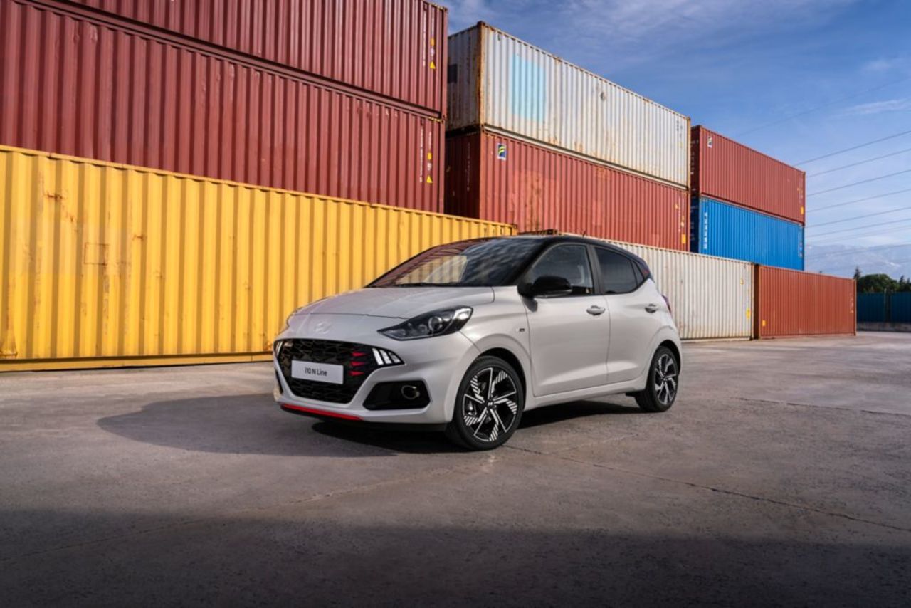 Hyundai i10 Facelift mit frischem Design und erweiterten Funktionen.