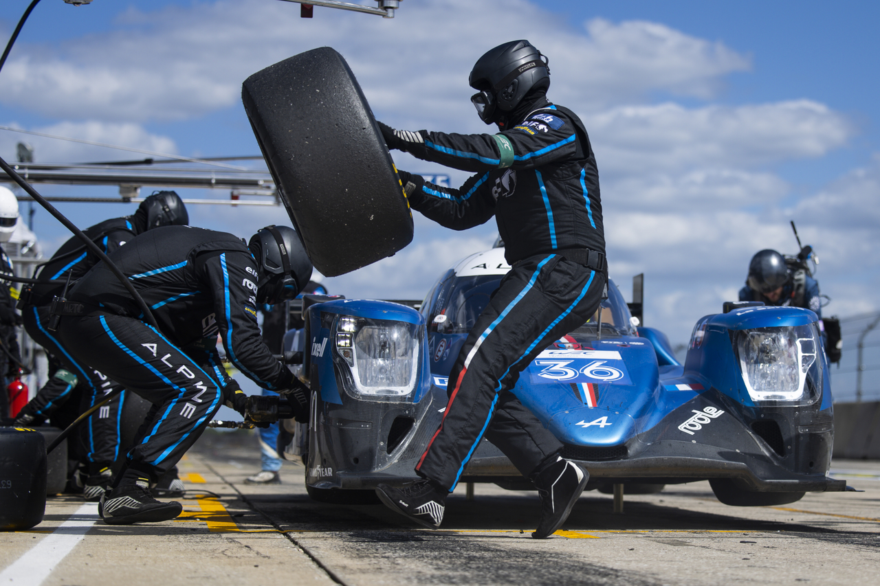 WEC 2023 | 1000 Meilen von Sebring: Alpine Elf Endurance Team in Sebring unterlegen.