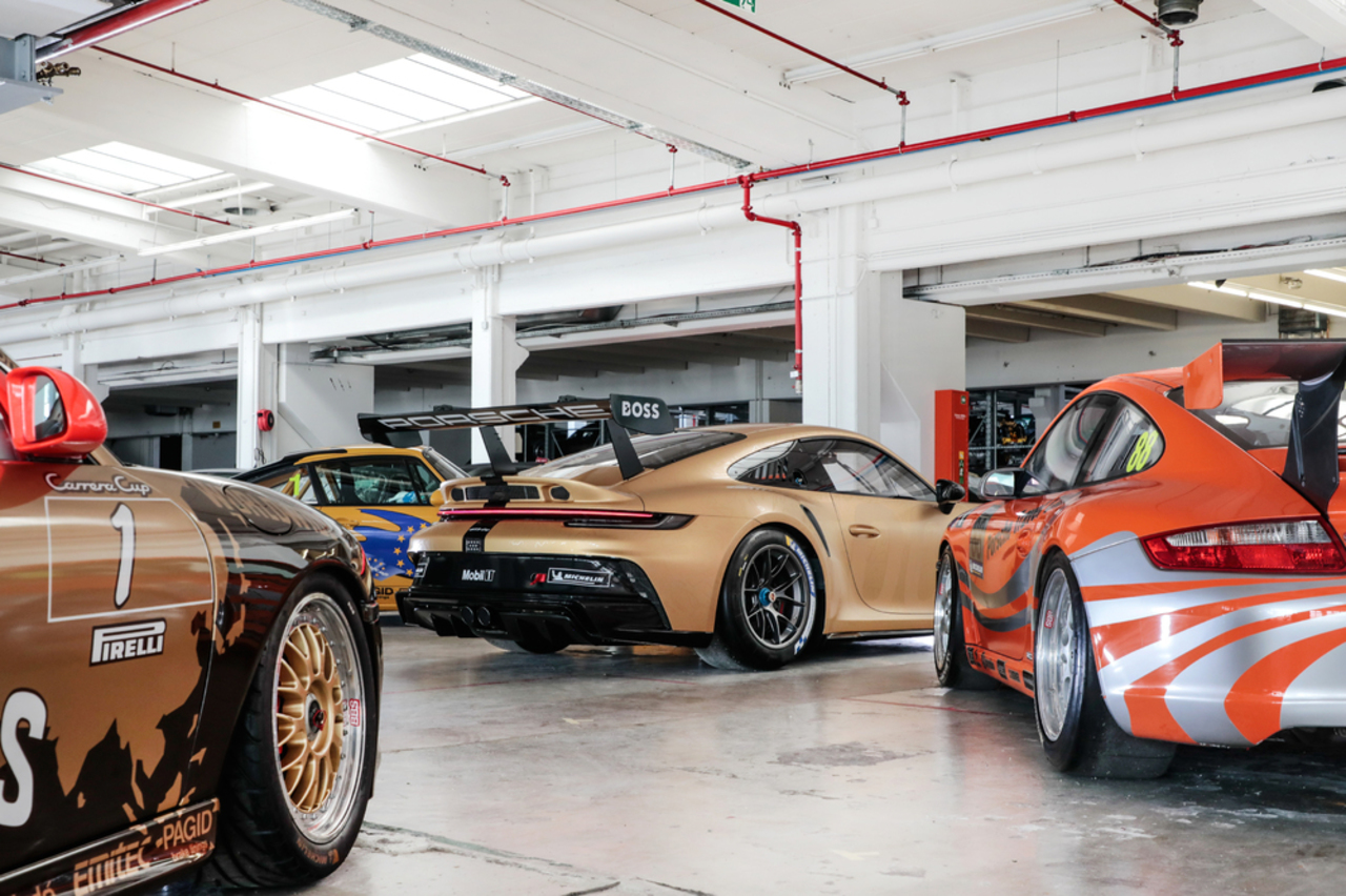 Sieben Generationen: Porsche 911 Cup gehört zu weltweit meist gebauten Rennwagen.