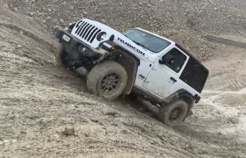 4x4 exploring - abenteuerreisen offroad - geländewagen fahren - abenteuer allrad.PNG