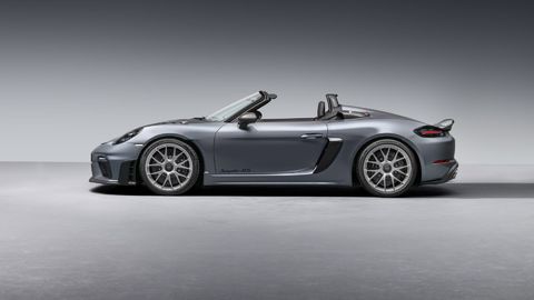 Porsche_718_Spyder_exterior_seite_Mittelmotor_Sportwagen_neu_2023.jpg