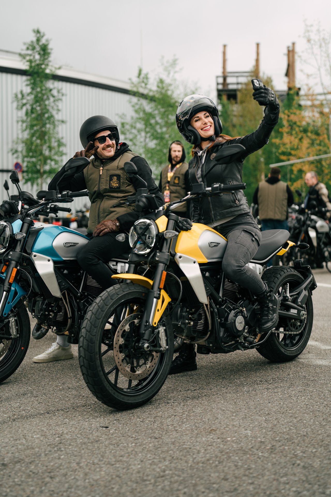 Ride & Surf: Neue Scrambler Ducati live bei der Next-Gen Tour in München.