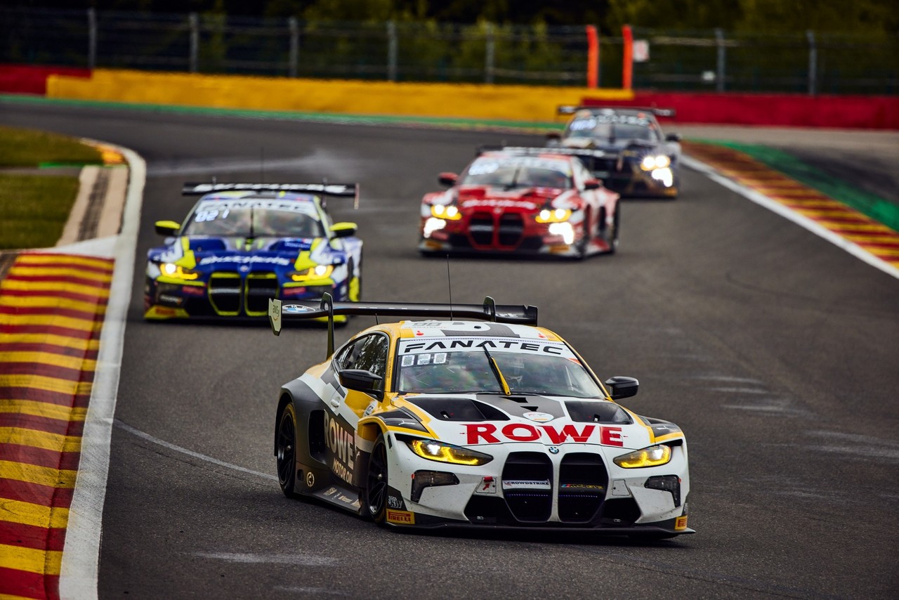 24h Spa-Francorchamps: Philipp Eng, Marco Wittmann und Nick Yelloly triumphieren für ROWE Racing im BMW M4 GT3.