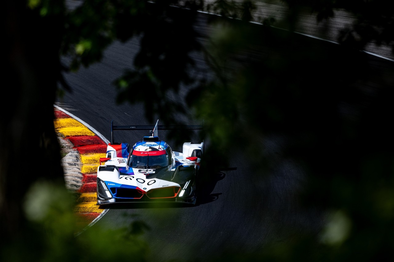 IMSA: Beide BMW M Hybrid V8 fallen in Road America aus – Paul Miller Racing feiert Klassensieg mit dem BMW M4 GT3.