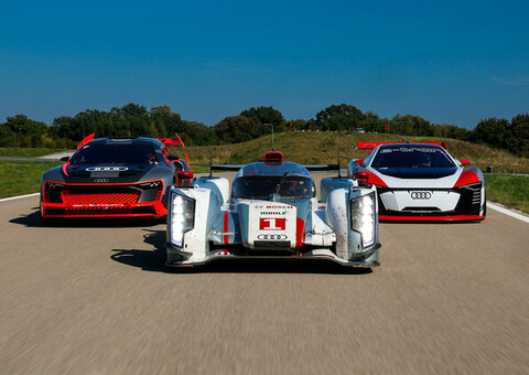 Audi e-tron treffen Tom Kristensen Carlos Sainz Matthias Ekström.jpg