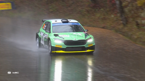 WRC 2 Rallye Forum8 Japan Mikkelsen regen Sieger Finale.png