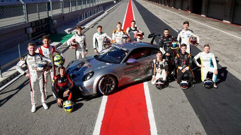 12 Kandidaten Porsche Junior 2023 Rennstrecke Portugal.jpg