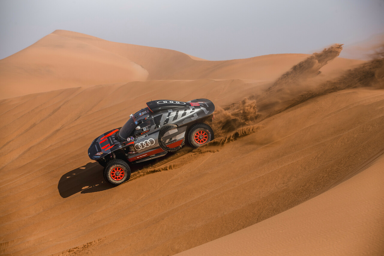 Rallye Dakar 2024 | Stage 2: Peterhansel und Sainz vorn.