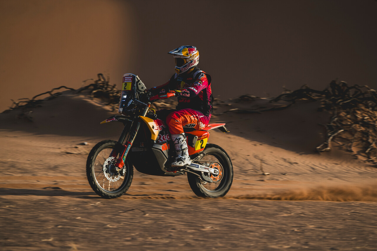 Rallye Dakar 2024 | Stage 2: Peterhansel und Sainz vorn.