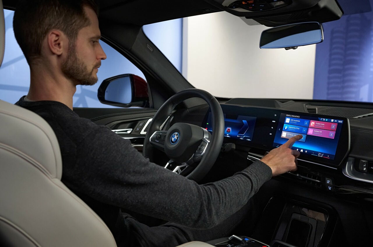 Generative KI, Augmented Reality und ferngesteuertes Parken – das ...