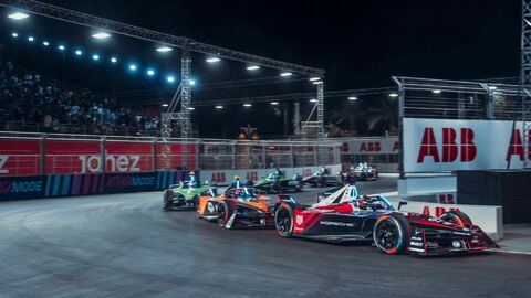 Zweiter Saisonsieg Porsche Gen3 Electric Formel E Diriyah E-Prix.jpg