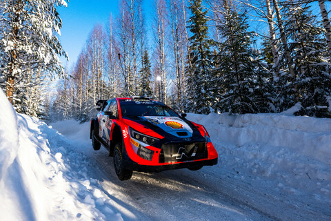 WRC 2024 Esapekka Lappi Rallye Schweden Samstag Führung Schnee.jpg