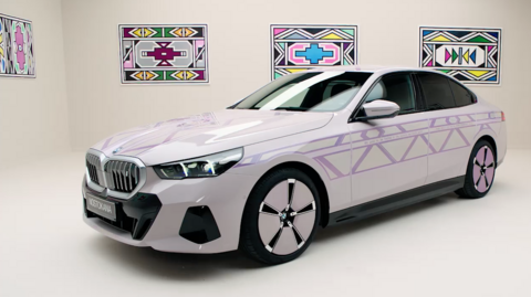 BMW Kunst Renzo Vitale BMW i5 Elektromobilität.png