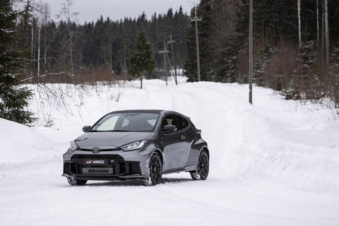 Toyota Yaris GR 2024 Allrad Rennsport Sondermodell Eis Schnee Kalle Rovanperä.jpg