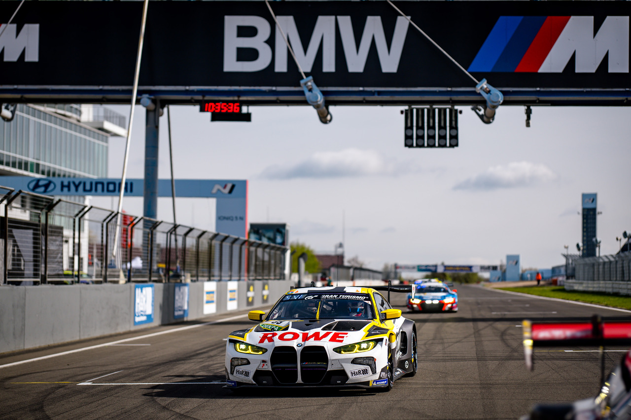 ROWE Racing beendet 24h Nürburgring Qualifiers auf dem Podium – Drei BMW M4 GT3 in den Top-6.