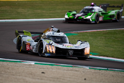 WEC 2024 | Imola: PEUGEOT 9X8 2024 sichert die ersten Punkte für das Team PEUGEOT TotalEnergies.