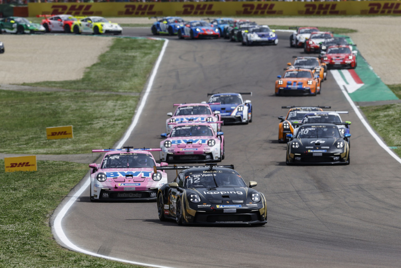 Porsche Mobil 1 Supercup | Imola: Larry ten Voorde feiert Sieg in seinem 200. Markenpokalrennen mit Porsche.
