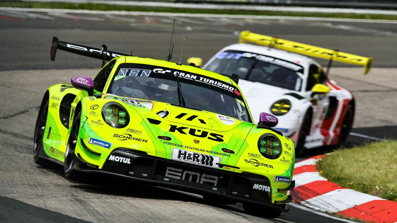 24-Stunden vom Nürburgring: Startreihe eins in der „Grünen Hölle“ für Porsche-Kundenteam Manthey EMA.