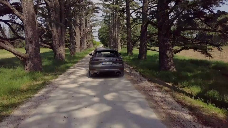 Neuer Cayenne als Plug-in-Hybrid jetzt im Handel...