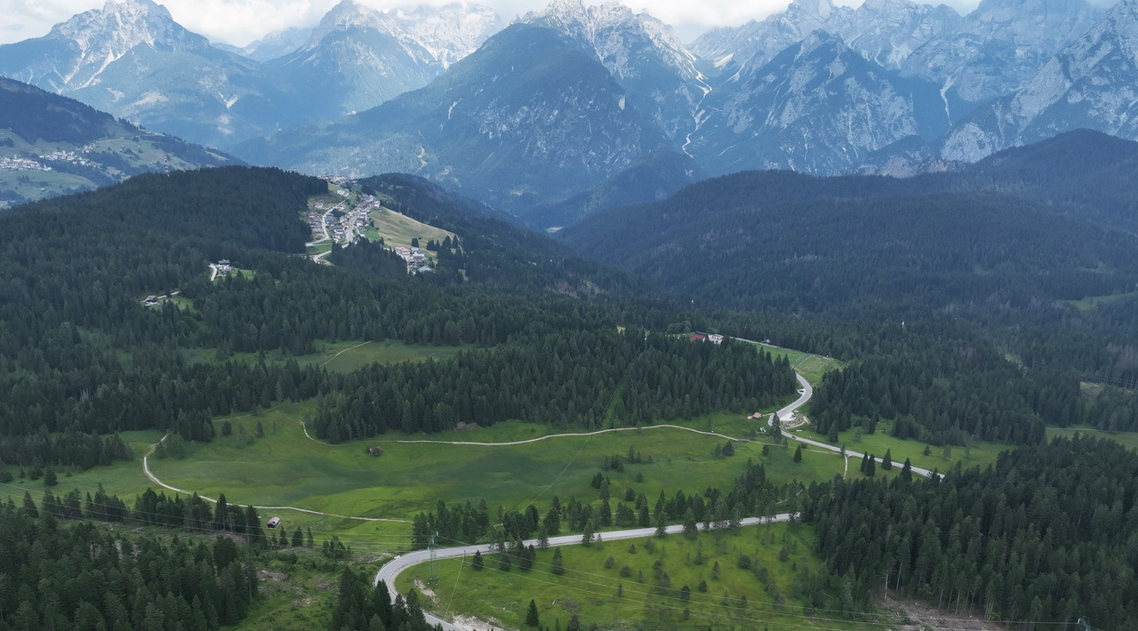 Wie lang sollte eine Motorradtour in den Alpen sein?