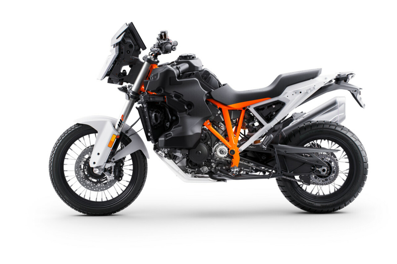 KTM PRÄSENTIERT DIE KTM 1390 SUPER ADVENTURE R FÜR 2025.