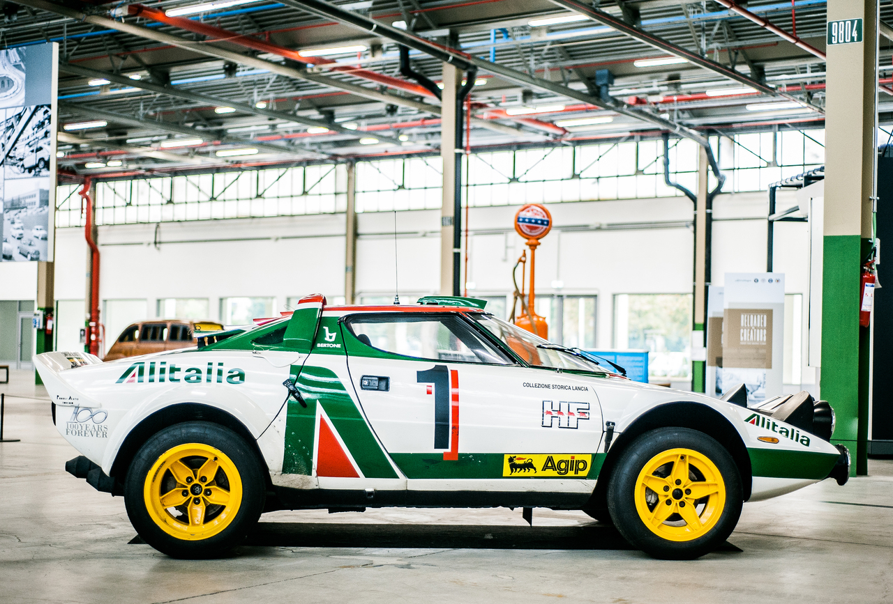 Der Lancia Stratos und der Delta sind die Stars der Ausstellung „Rally Legends - From Dust to Glory“ im Autoworld Museum.