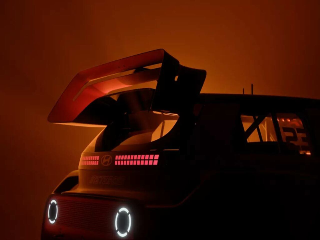 Hyundai Motor gibt ersten Ausblick auf, vom Gaming inspirierten INSTEROID.