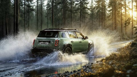 Renault 4 Savane 4x4 Concept Heckansicht Offroad Allrad ikone Neuauflage.jpg