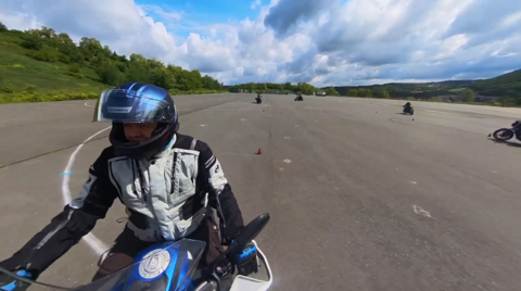 almoto - motorrad reisen - motorrad touren - motorrad trips - motorrad sicherheitstraining.PNG