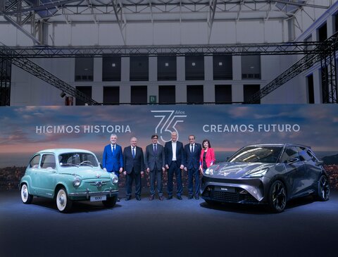 seat-cupra Jubiläum 70 Jahre MArtorell Spanien.jpg
