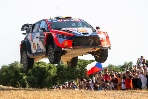 Thierry Neuville WRC 2025 Rallye sardegna Samstag Hitze Ausfälle.jpg