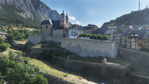 Briançon, Altstadt in der Festung Vauban. Briançon ist der ideale Ausgangspunkt für Motorradtouren in den Norden, Süden und Osten.