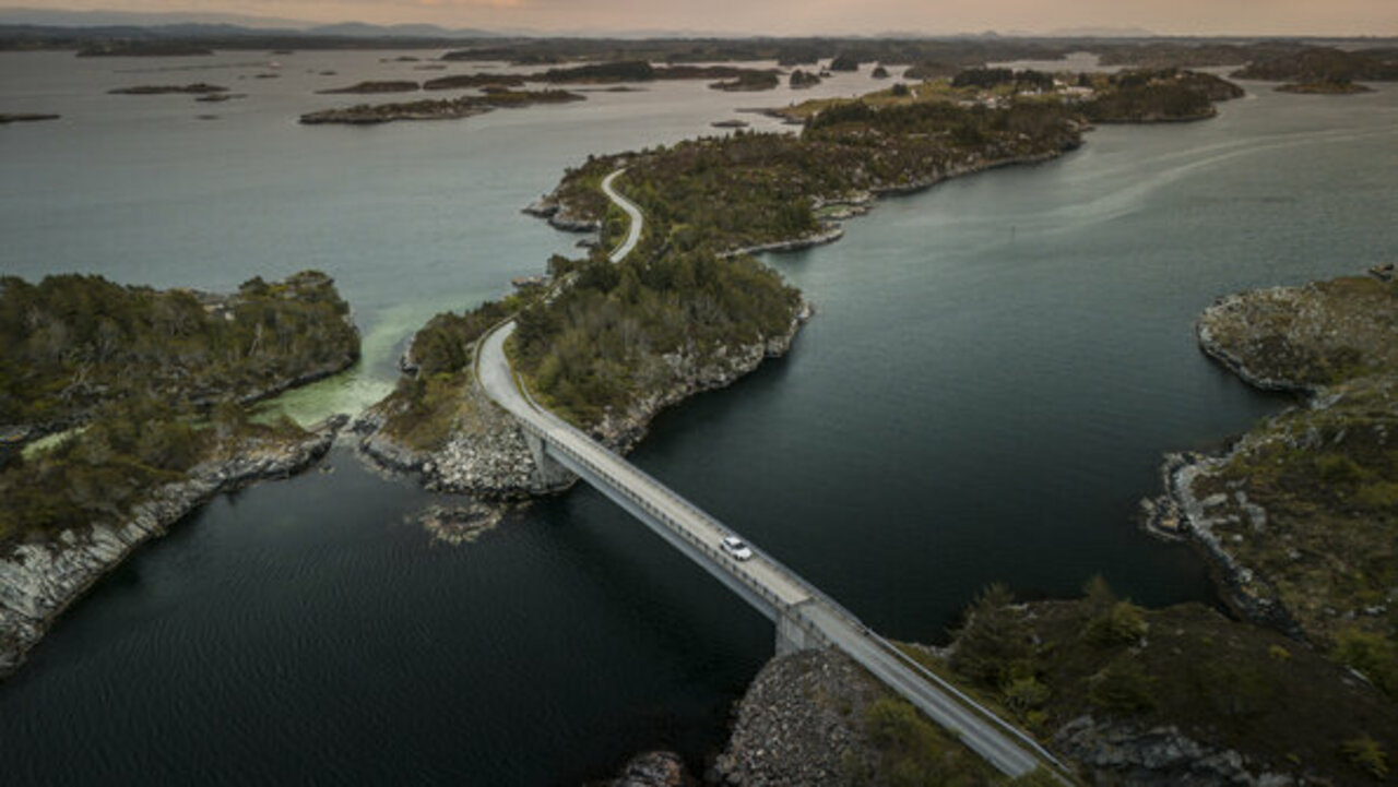 Strom aufwärts: Im Audi A6 e-tron von Kopenhagen nach Bergen.