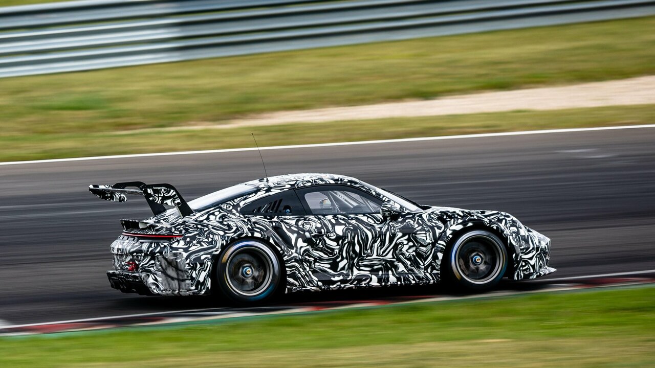 Porsche entwickelt 911 Cup-Rennwagen für Start in der Saison 2026.