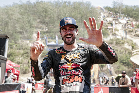Sieger manuel-lettenbichler_Red-Bull-Romaniacs-2025 Hard Enduro KTM 300 EXC.jpg