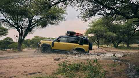 DEFender_TROPHY_Land Rover Challenge Afrika Wüste Urwald Savanne Offroad .jpg