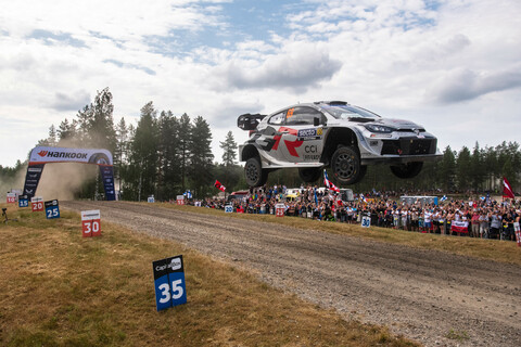 WRC 2025 Kalle Rovanperä (FIN) Jonne Halttunen (FIN) Of Toyota Gazoo Racing Freitag Secto Rallye Finland Führender.jpg