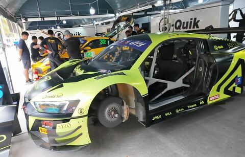 mcchip-dkr - sportwagen - tuning - bangsaen grand prix - audi r8 gt3 evo 2 - softwaretuning.JPG