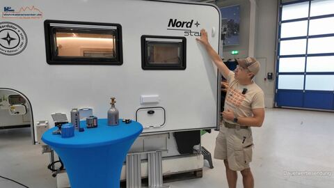 wohnkabinencenter - gasflasche wohnkabine - absetzkabine - pickup camper - wohnwagen.JPG