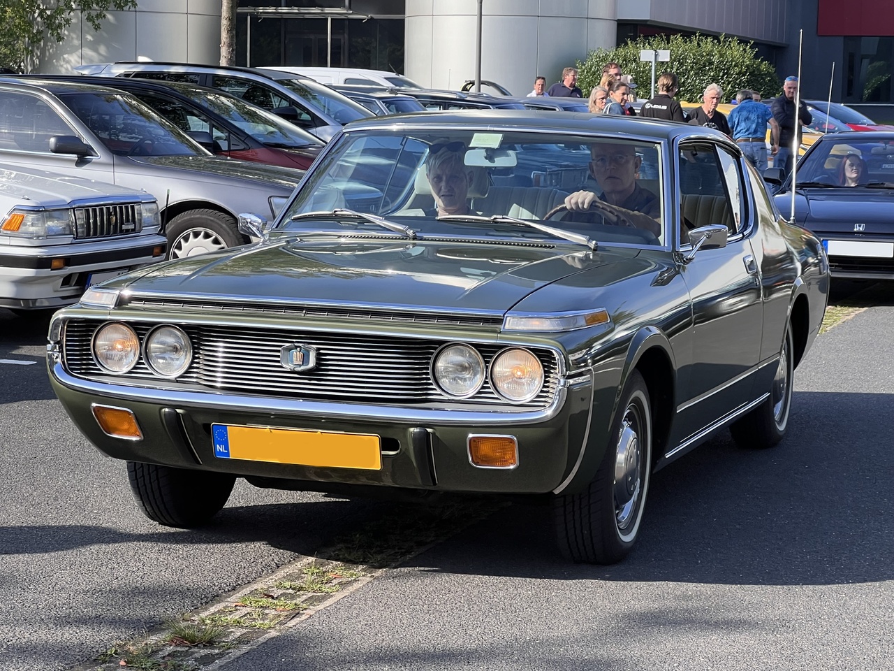 Die Toyota Collection feiert kleine und kompakte Kulttypen und erstes Sera Meeting.