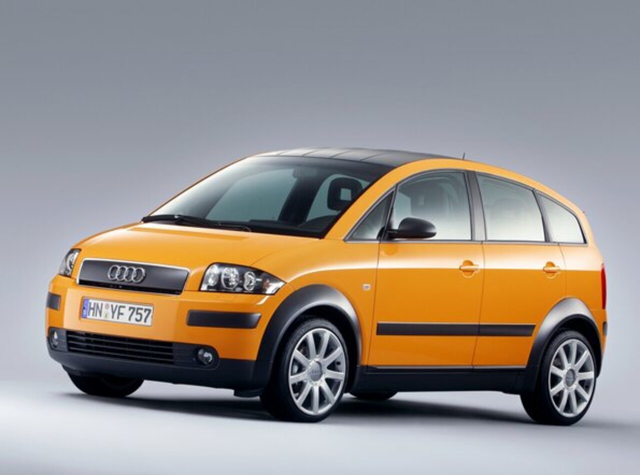 Kleines Raumwunder, großer Sparkünstler: Vor 25 Jahren kommt der Audi A2 auf den Markt.
